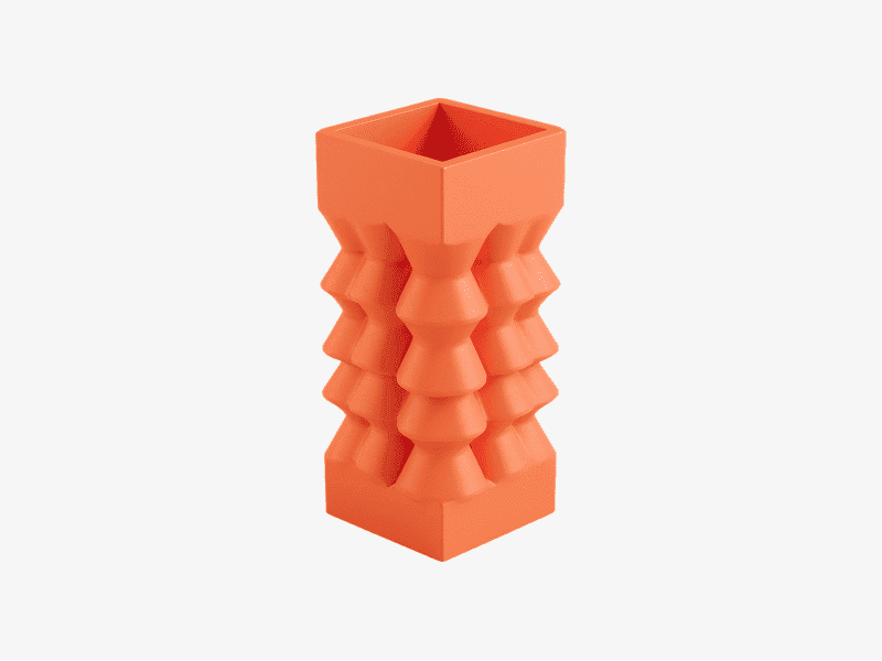 Organic 3D sculpted column with textured geometric cuts